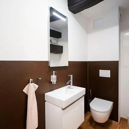 Loft 26 *